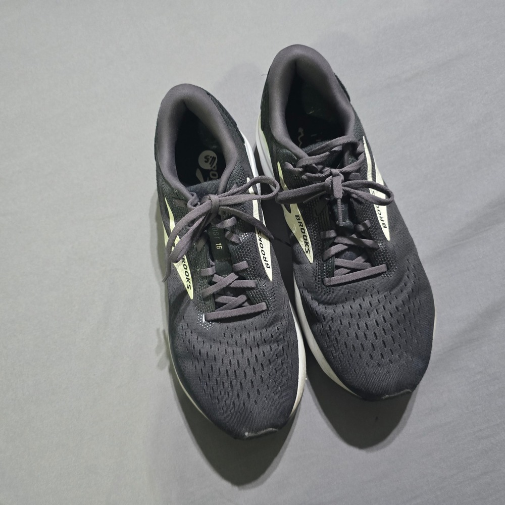 Brooks Ghost 16 Running Shoes Mens size 11.5 Black Grey Neutral sneakers